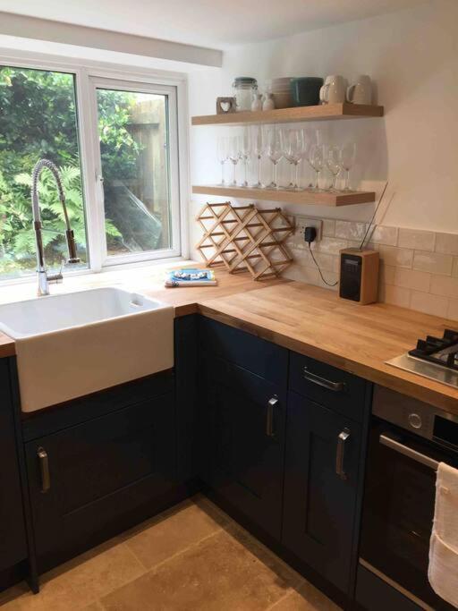 Cosy Private Cottage Near Beach Ilfracombe Extérieur photo