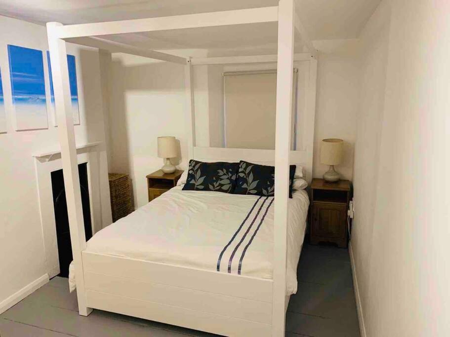 Cosy Private Cottage Near Beach Ilfracombe Extérieur photo